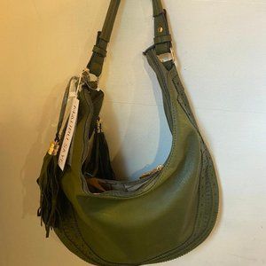 Green purse (New)